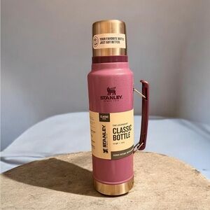STANLEY CLASSIC THERMOS LILAC COLOR 1.5 QT NWT
